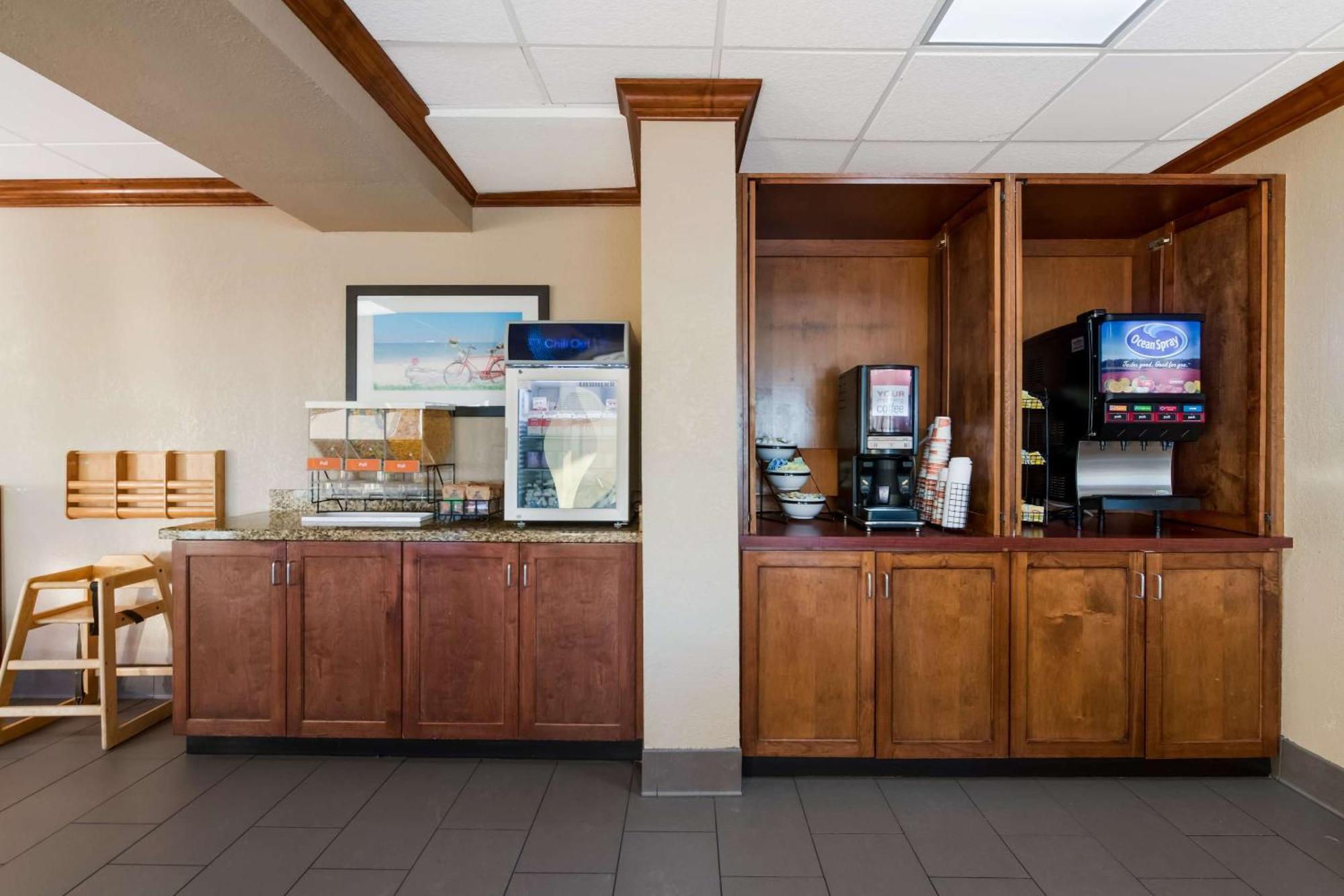 Comfort Inn South Oceanfront Nags Head Eksteriør billede